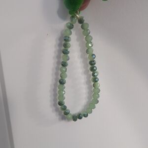 Elegant Green Beaded Bracelet